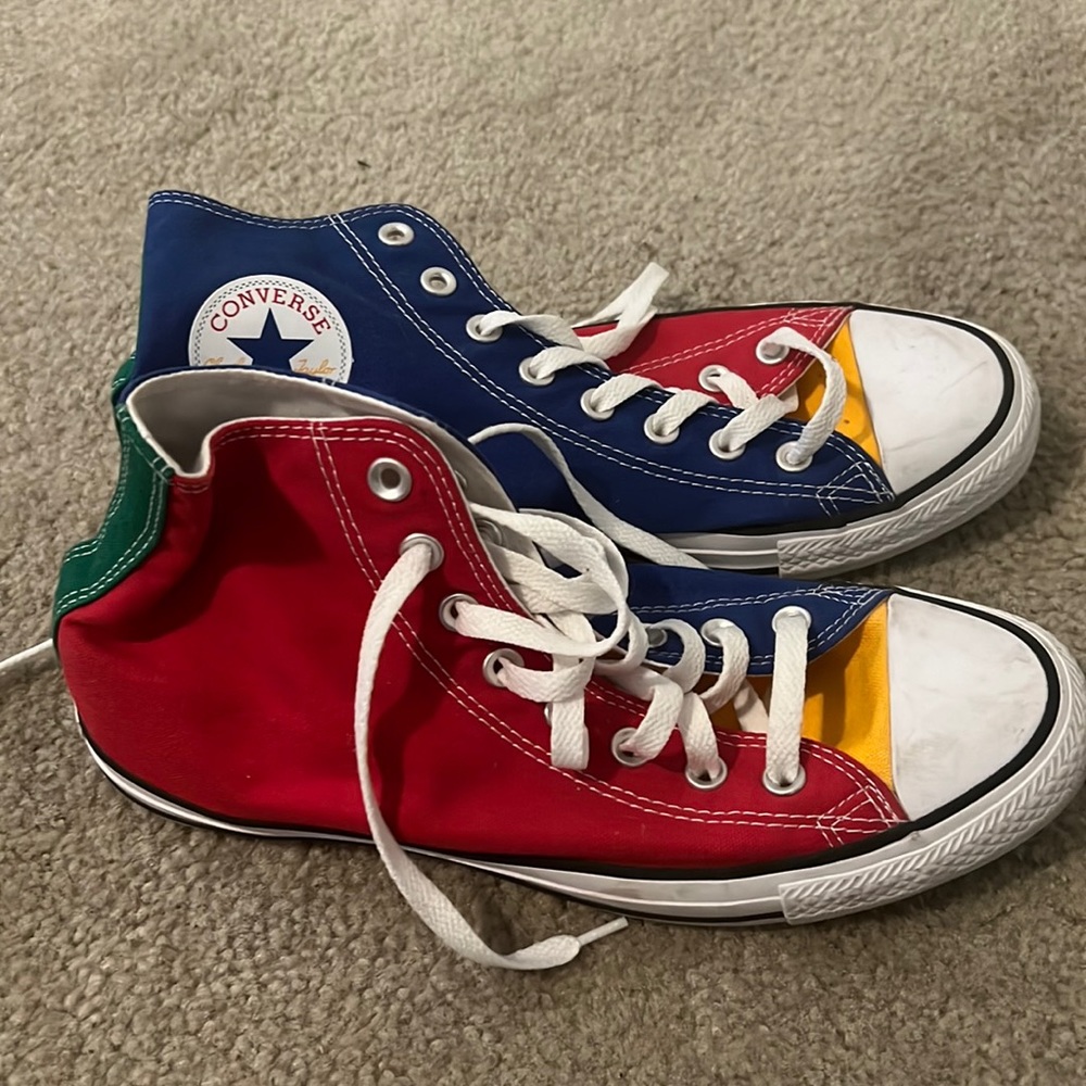 Converse Multi- Color - Picture 1 of 5